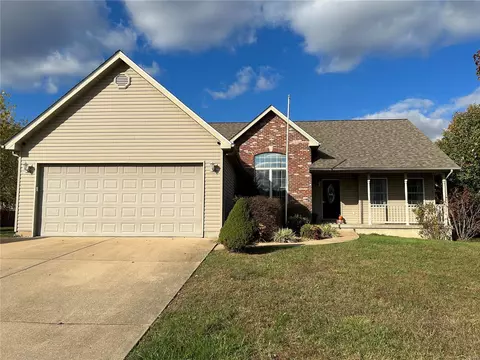 637 Bay Hill Blvd, Union, MO 63084 photo 1