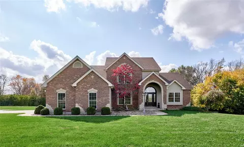 134 Kersting Farms Dr, O'fallon, MO 63366
