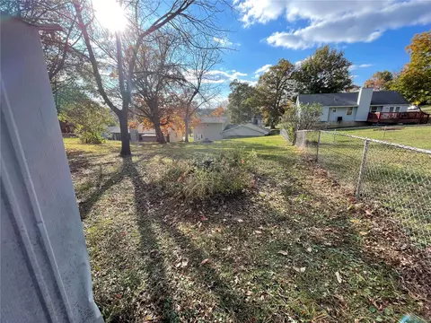 717 Levin Dr, O'fallon, MO 63366 photo 17