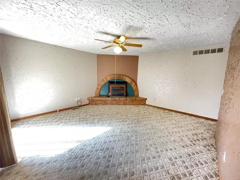 717 Levin Dr, O'fallon, MO 63366 photo 4