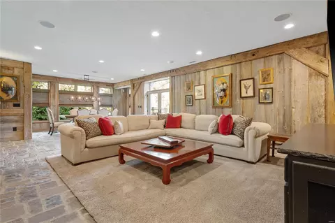 6 Bridle Ln, Saint Louis, MO 63131 photo 64