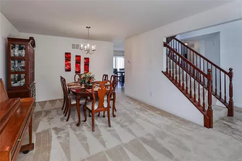 523 Wycombe Dr, O'fallon, MO 63366 photo 3