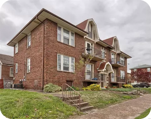 4918 Potomac St, Saint Louis, MO 63139