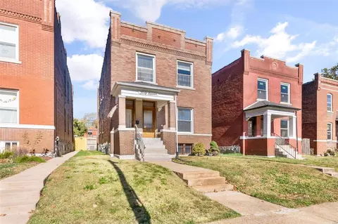 4011 Hartford St, Saint Louis, MO 63116