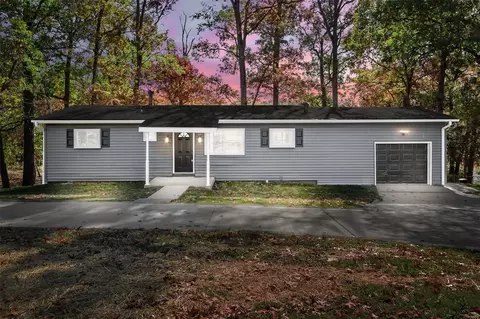 507 Charlotte Dr, O'fallon, MO 63366