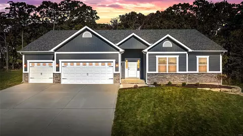 111 Providence Ridge Ct, Wentzville, MO 63385