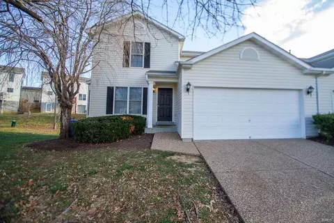 245 John Charles Dr, Wentzville, MO 63385
