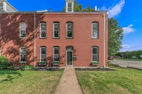 814 Ann Ave, Saint Louis, MO 63104