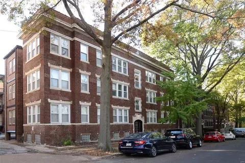 6318 N Rosebury Ave #1W, Saint Louis, MO 63105