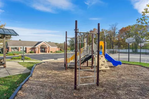 14100 Spring Creek Ln, O'fallon, MO 63368 photo 18
