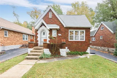 2486 Brown Rd, Saint Louis, MO 63114