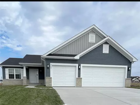 209 Summer Glen Ln, Saint Charles, MO 63301