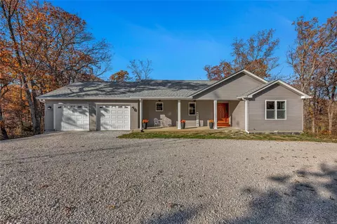 325 Cedar Ln, Wentzville, MO 63385