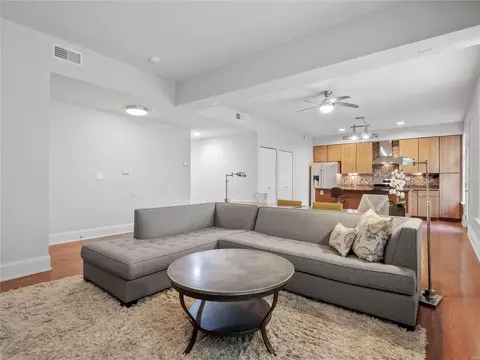 4449 Olive St #202H, Saint Louis, MO 63108