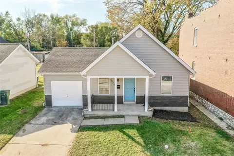 3024 Caroline St, Saint Louis, MO 63104