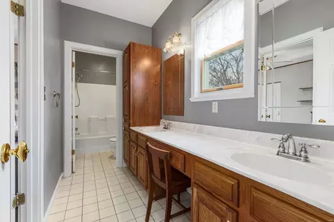 Bath - 3904 Tamara Trl, Wildwood, MO 63069 photo 3 of 3