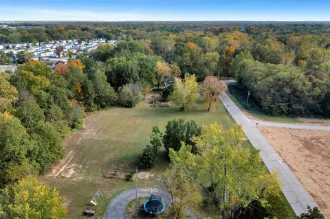 2375 Circle Dr, O'fallon, MO 63368 photo 5