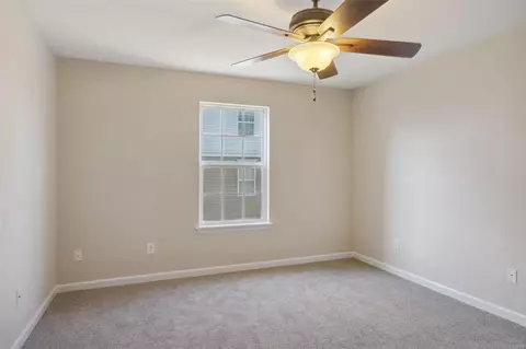 9202 Spring Creek Ln, O'fallon, MO 63368 photo 9