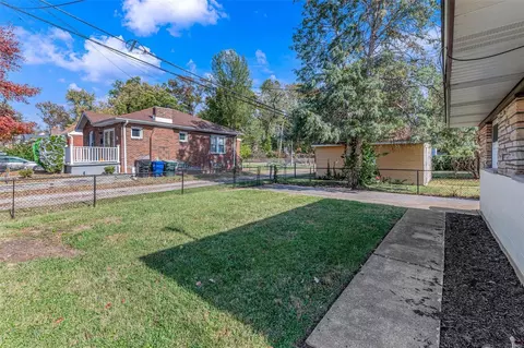 8257 Appleton Dr, Saint Louis, MO 63132 photo 18