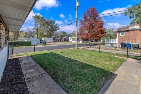 8257 Appleton Dr, Saint Louis, MO 63132 photo 20