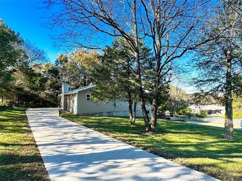 373 Cerny Ave, Eureka, MO 63025 photo 4