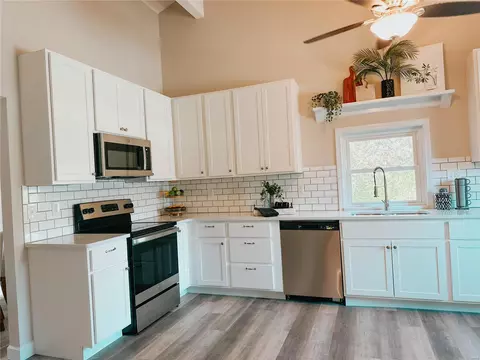 373 Cerny Ave, Eureka, MO 63025 photo 2