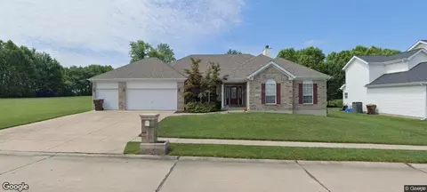 370 Buckington St, Saint Peters, MO 63376