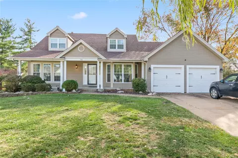 716 Wren Path Ct, Ellisville, MO 63021