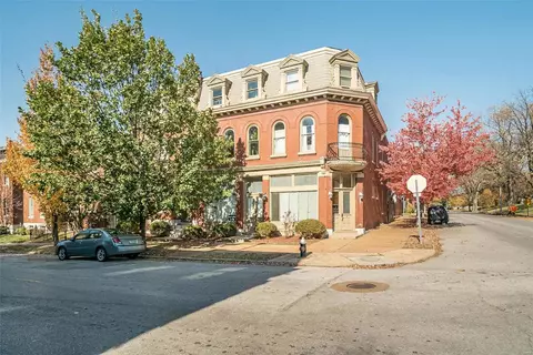 1901 Utah St #1, Saint Louis, MO 63118