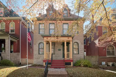 3504 Halliday Ave, Saint Louis, MO 63118