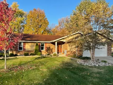 73 Stoll Ln, Saint Peters, MO 63376