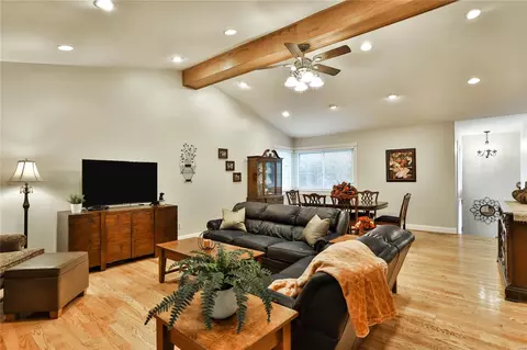973 Beacon Woods Ct, Manchester, MO 63021 photo 9