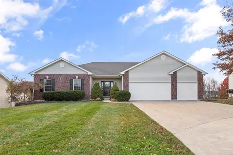 84 Reuben Ct, Saint Peters, MO 63376