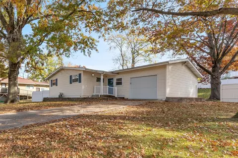 330 Amend Ct, Saint Louis, MO 63129