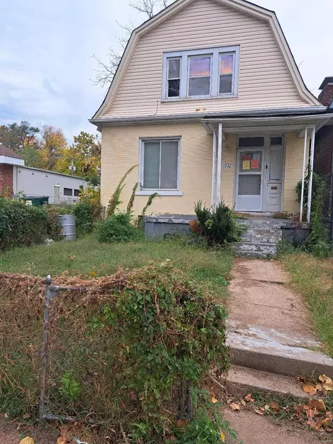 1927 Arlington Ave, Saint Louis, MO 63112