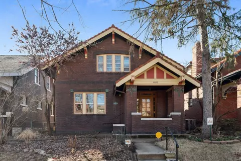 4026 Magnolia Pl, Saint Louis, MO 63110