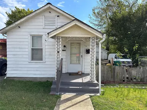 5758 Jennings Station Rd, Saint Louis, MO 63136