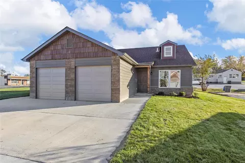 210 Joseph St, O'fallon, MO 63366