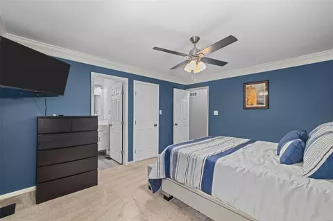 Bedroom - 213 Brookmont Farm Ct, Ballwin, MO 63021 photo 2 of 7