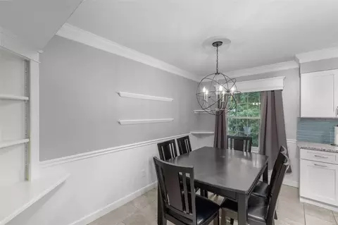 Dining - 213 Brookmont Farm Ct, Ballwin, MO 63021 photo 2 of 2