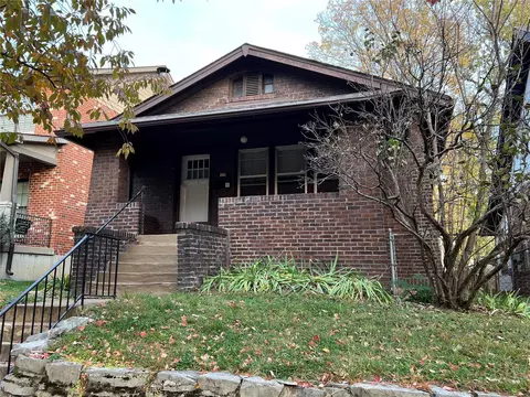 1024 Yale Ave, Saint Louis, MO 63117