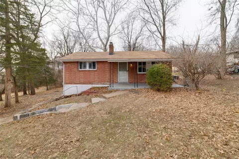 5987 Dupree Ave, Saint Louis, MO 63135
