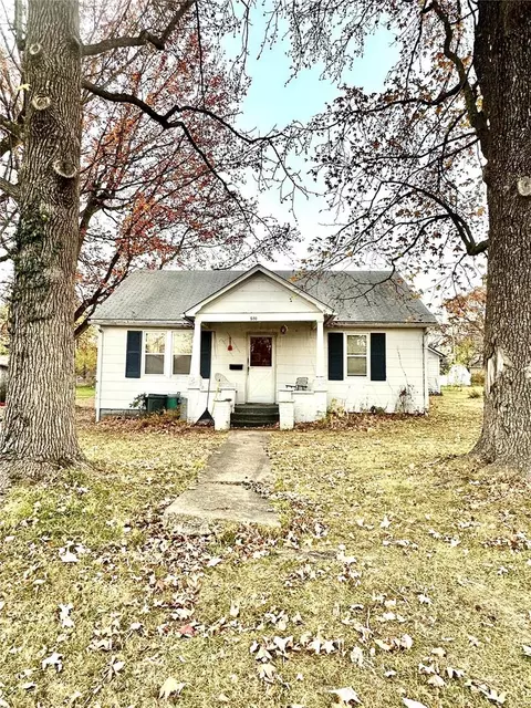 500 Eldon St, Saint James, MO 65559 photo 1