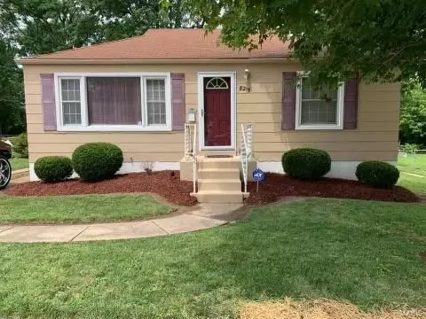 8215 Airport Rd, Saint Louis, MO 63134