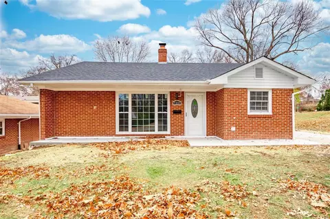 7337 Lynn Ave, University City, MO 63130