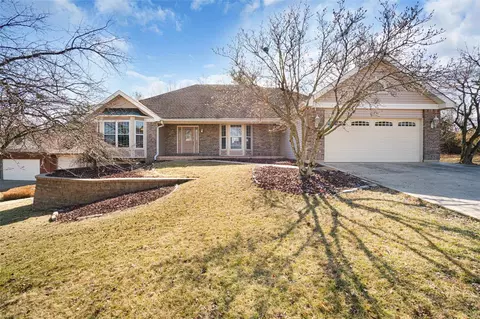 172 Hastings Way, Saint Charles, MO 63301