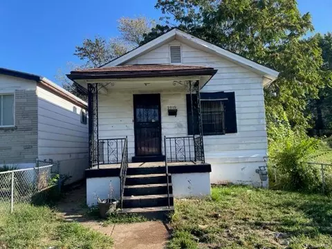 5919 Sherry Ave, Saint Louis, MO 63136