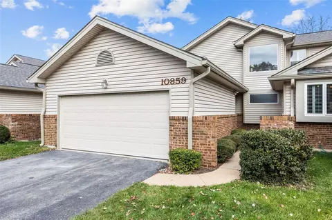 10859 Picadily Square Dr, Saint Louis, MO 63146