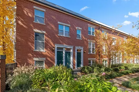 4375 Laclede Ave #A, Saint Louis, MO 63108