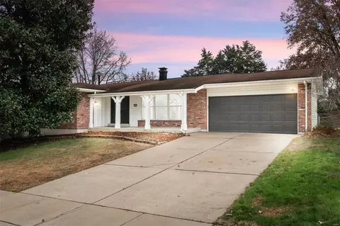 14632 Soho Dr, Florissant, MO 63034